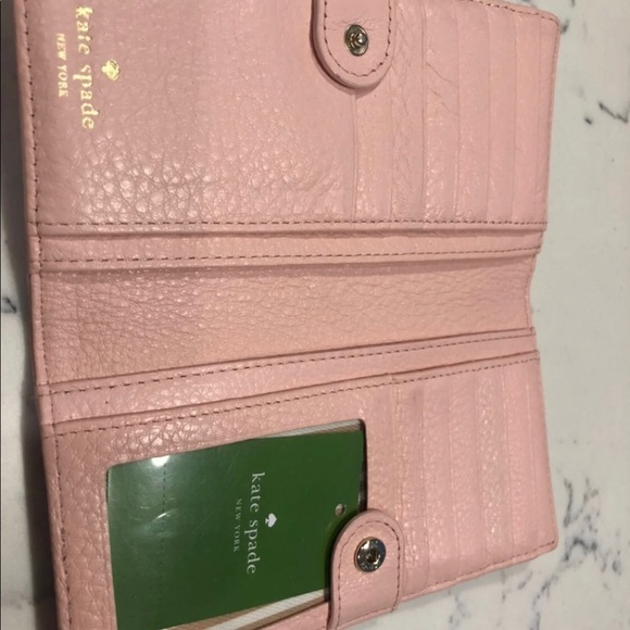 Kate Spade Wallet - Picture 5 of 5